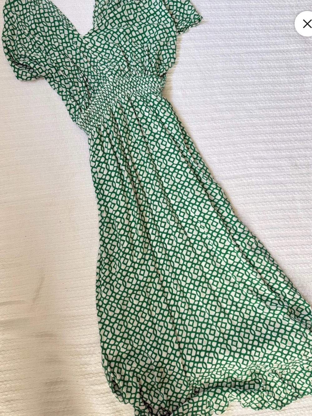 Nina Leonard Green and White Geometric Maxi Dress